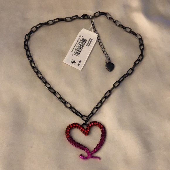 Betsey Johnson Hematite Tone Midnight Garden Snake Heart Pendant Necklace NWT - Picture 4 of 12